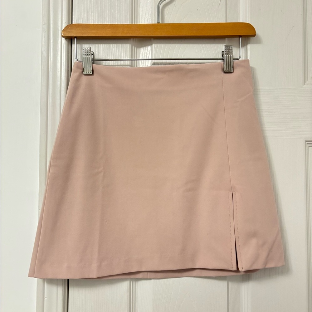 Aritzia Sundays Best High waisted mini skirt
